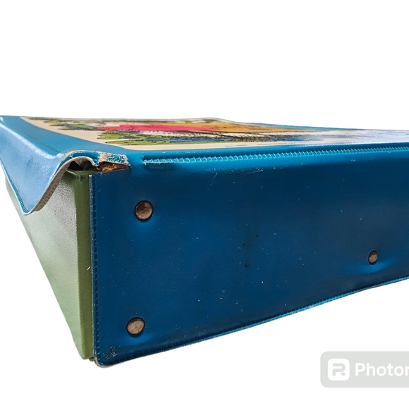 Vintage World of Barbie Doll Case - Picture 5 of 8